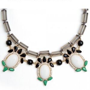 Banana Republic COLORBLOCK WHITE, GREEN AND WHITE STONES STATEMENT NECKLACE